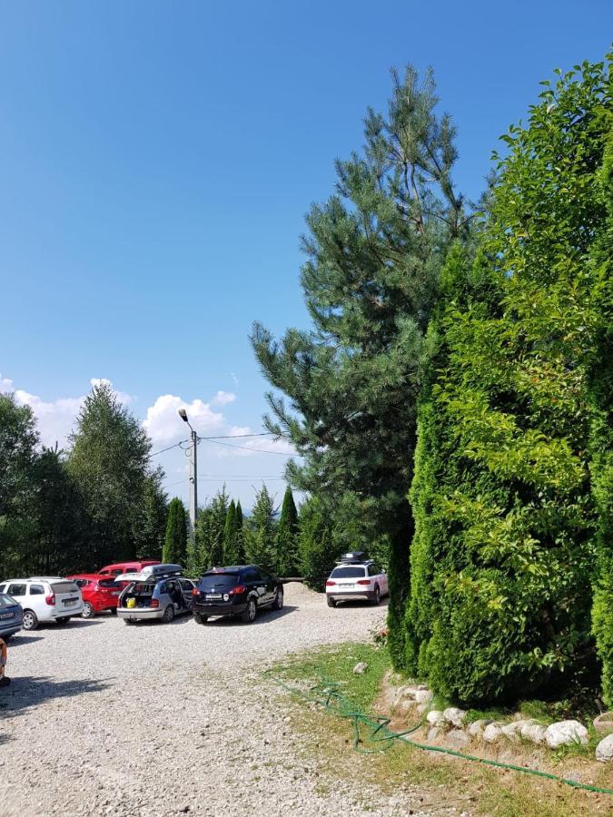 Vila Colt De Rai Hotel Risnov Exterior photo